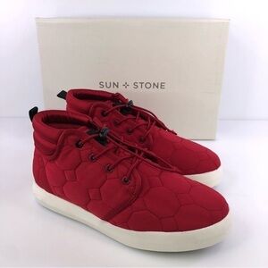 Sun Stone Fin Quilted Lace-Up Puffer Mens Boots, Size 7M